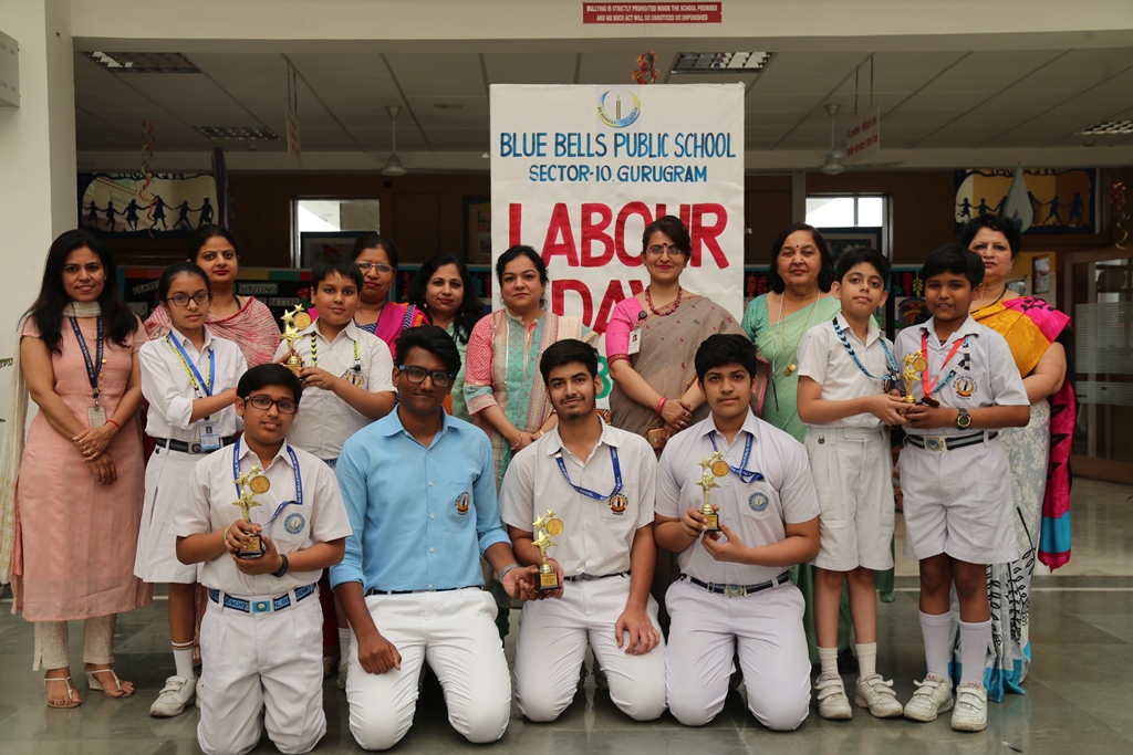 BLUE BELLS CLICKS PICTURE PERFECT